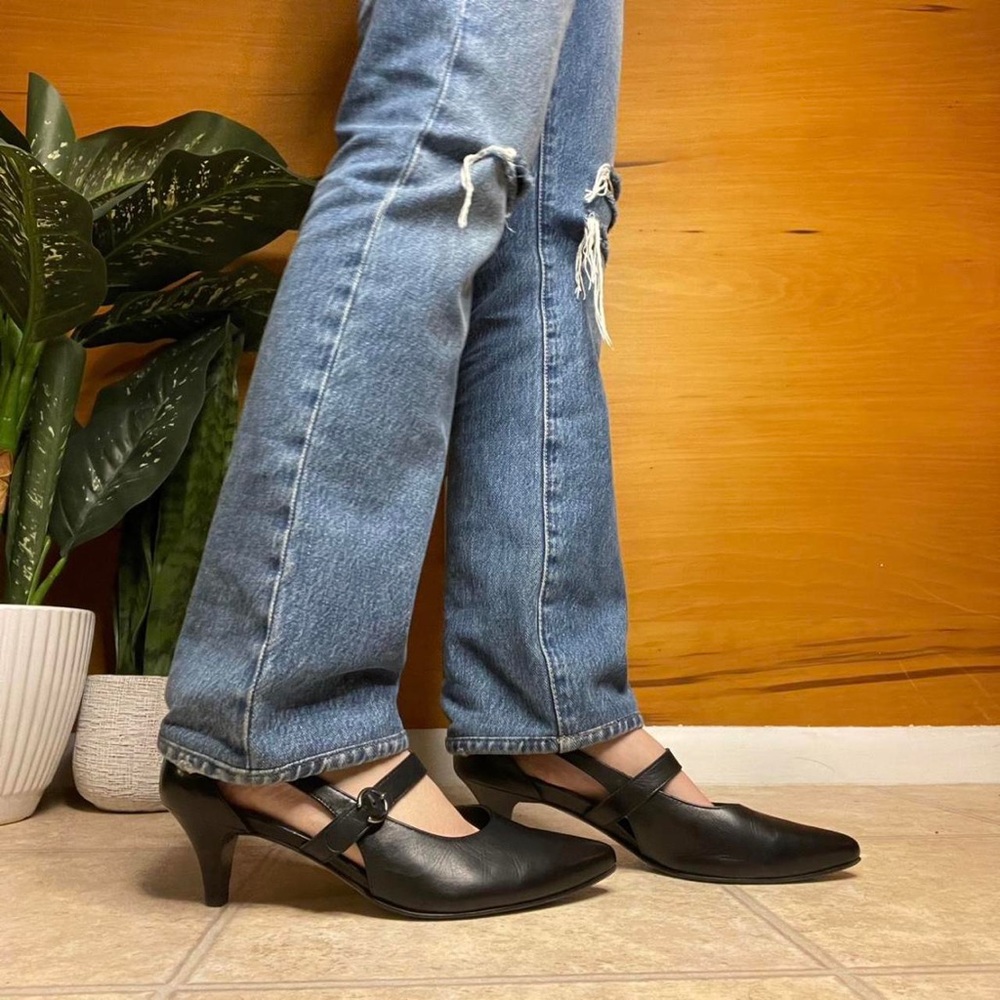 Paul Green black pointed toe heeled cutout Mary janes with buckle detail
